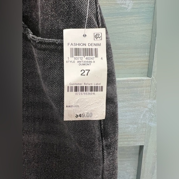 And Now This High Rise Black Jeans - Picture 2 of 3